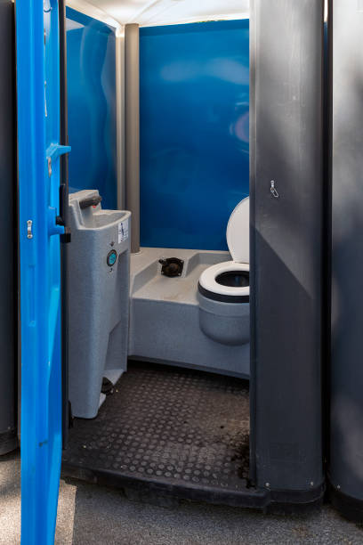 Best Portable restroom trailer rental  in Richmond, CA